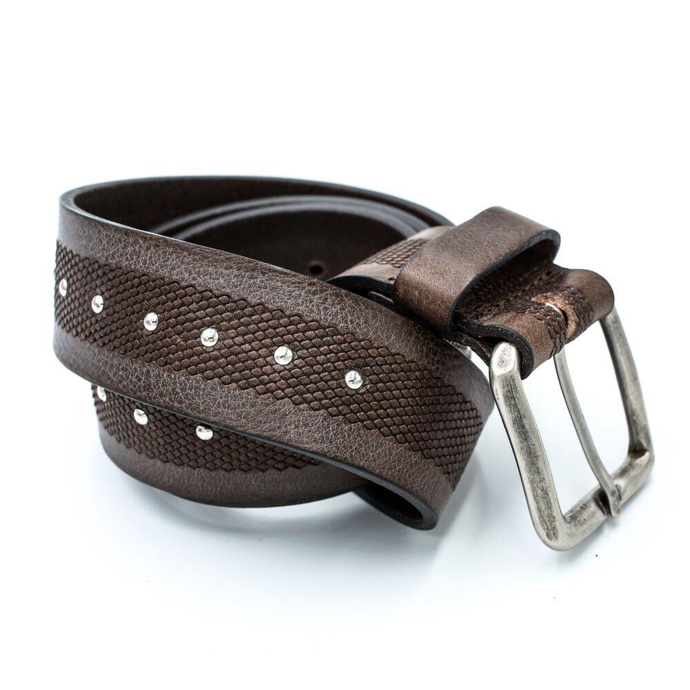 silver buckle riveted black belt